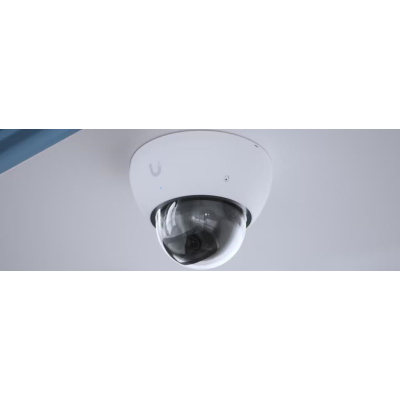 UBNT UVC-AI-Dome-B - AI Dome PoE kamera, 8MP, černá
