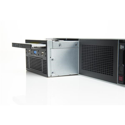 HPE DL38X Gen10 Plus Universal Media Bay Kit (DP 2xUSB2.0 2SFF or 2 NVMe front drives and ODD for SSF and box1 only