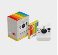 Polaroid Now Gen 3 Pebble White bundle with Color Film (8 photos)